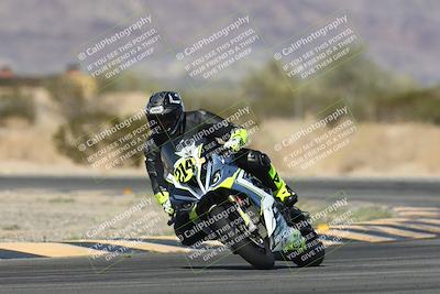 media/Nov-02-2025-CVMA (Sun) [[337aff29ab]]/Race 11-Amateur Supersport Open/